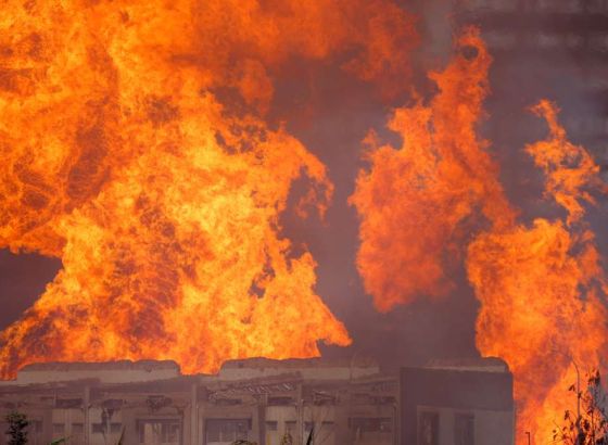 Rusku rafineriju nafte Ilski zahvatio požar, Taganrog evakuisan nakon napada dronovima