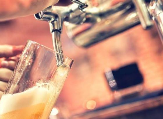 Makarska prva u Hrvatskoj uvela ograničenje prodaje alkohola u trgovinama
