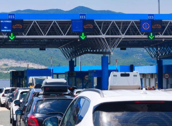 Na graničnim prelazima zadržavanja za putnička vozila nisu duža od 30 minuta