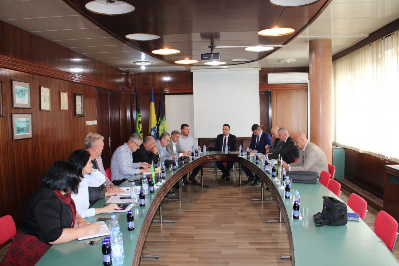 tetuzla-i-kreka2.jpg